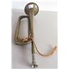 Image 8 : US Cavalry Trumpet & Bayonet