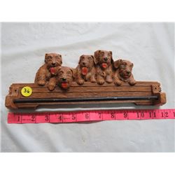 VINTAGE TOWEL BAR (DOGS) *11½"*