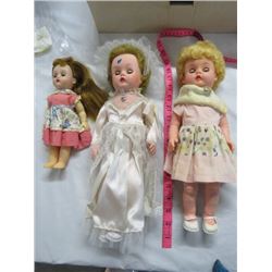 3 DOLLS (W/REGAL BOX) *10", 15", 16"*, DOLL CLOTHES (6 PCS)