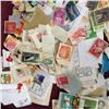 Image 2 : LOT OF VINTAGE STAMPS (CANADA & USA WORLD)