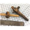 Image 3 : ANTIQUE CARPENTERS TOOLS & WOODEN SPIGOT