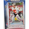 Image 3 : 1:50 CALGARY FLAMES ZAMBONI (W/TRADING CARD, LE, UPPER DECK, 2007)