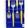 Image 3 : BOXED SET OF DUTCH BLUE FORKS & PAIR OF MINIATURE DUTCH SHOES