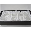 Image 10 : CRYSTAL NAPKIN RINGS (OLEG CASSINI), SALT & PEPPER, CANDLE HOLDER & CLOTH NAPKINS