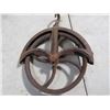 Image 6 : WELL PULLEYS (QTY 2)