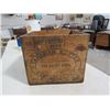 Image 1 : WOODEN BUTTER BOX (CANADIAN)