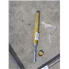 Image 2 : TIRE WRENCH, GAUGE & TIRE PUMP