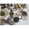 Image 3 : LOT OF LAMP PARTS, RUNNERS, WICKS, ETC. (OVER 50 PCS)