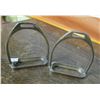Image 4 : VINTAGE SET OF STIRRUPS