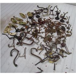 LOT OF VINTAGE HANDLES, HOOKS (OVER 100 PCS OF HARDWARE)