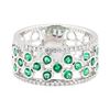 Image 2 : 18KT White Gold 0.57 ctw Emerald and Diamond Band