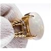 Image 7 : Opal and Diamond 18k Gold Twist Ring