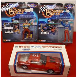 2 NASCAR STARTING LINEUP WINNER'S CIRCLE FIGURES IN BOX & IROC RACING CAMARO