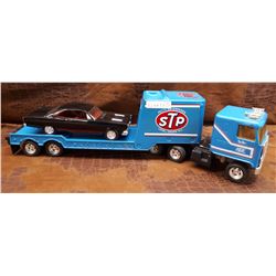 PETTY ENTERPRISES STP LEVEL GROSS N.C RIG CARRYING CLASSIC CAR