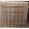 Image 1 : VINTAGE COLLECTIBLE MAILBOX