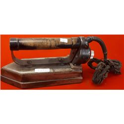 VINTAGE IRON