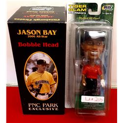 2 BOBBLEHEADS