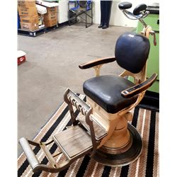 VINTAGE CHILDREN'S COLLECTIBLE DENTISTRY  CHAIR