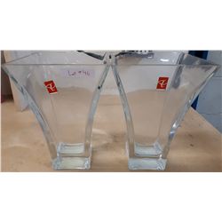 2 PRESIDENTS CHOICE VASES