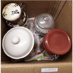4 COOKIE JARS