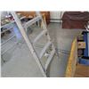 Image 2 : 10 STEP ALUMINUM LADDER