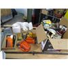Image 1 : LOT OF FLASHLITE, JIG SAW, CLAMPS, ROLL OF SANDPAPER, ETC