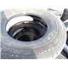 Image 2 : 5 TIRES (265-70R-17, WRANGLER)