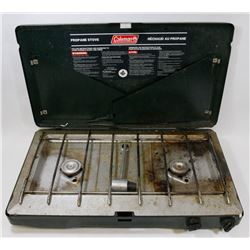 COLEMAN COOKSTOVE WITH TWO BURNERS.