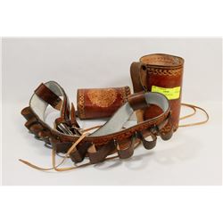 LEATHER-LIKE LIQUOR BELT.