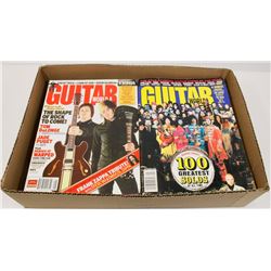 BOX WITH 20 PROFESSIONAL GUITAR MAGAZINES