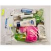 Image 1 : BAG OF TRAVEL SIZE BEAUTY ITEMS.