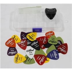 30 NEW ACOUSTIC ALICE ELECTRIC GUITAR PICKS