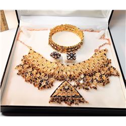 22)  ROSE GOLD TONE WITH CLEAR & AMBER