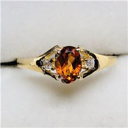 30) 10K YELLOW GOLD CITRINE & DIAMONDS RING
