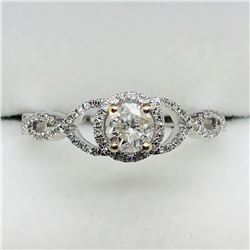 34) 14K WHITE GOLD DIAMOND & SIDE DIAMOND RING