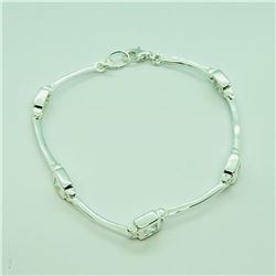 112) STERLING SILVER CUBIC ZIRCONIA BRACELET