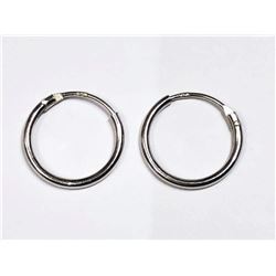 194) STERLING SILVER SMALL HOOP STYLE EARRINGS