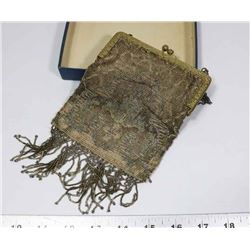 ANTIQUE GLASS BEAD PURSE.