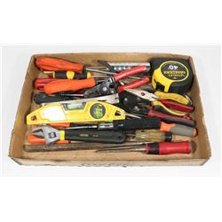 ESTATE FLAT OF TOOLS INCLUDES SNIPS, WRENCHES,