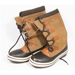 TARGET LEATHER & RUBBER SOLE BOOTS LDS SIZE 7