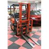 Image 2 : TOYOTA 15 LPG TWO STAGE FORKLIFT