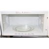 Image 2 : LG WHITE OVER THE RANGE MICROWAVE 30"X15"X16".
