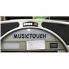 Image 2 : MUSIC TOUCH JUKEBOX WITH 2000 ALBUMS, 30,000 SONGS