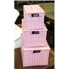 Image 1 : LOT OF 3 WICKER STYLE BASKETS