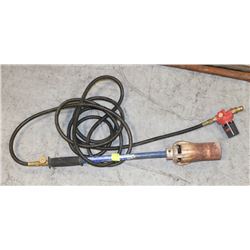 TIGER TORCH WITH REGULATOR