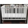 Image 1 : SHOWHOME WHITE CRIB