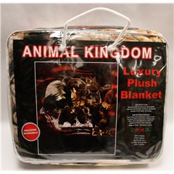 NEW! "ANIMAL KINGDOM" LUXURY PLUSH BLANKET (QUEEN)
