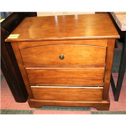 NEW 3 DRAWER NIGHT STAND MISSING 2 HANDLES AS IS