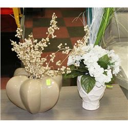 SHOWHOME PAIR OF VASES WITH ARTIFICIAL PLANTS