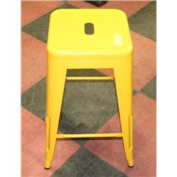 SHOWHOME YELLOW METAL BAR STOOL